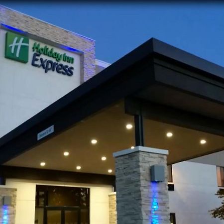 Holiday Inn Express & Suites - Oklahoma City Airport By Ihg Exterior photo